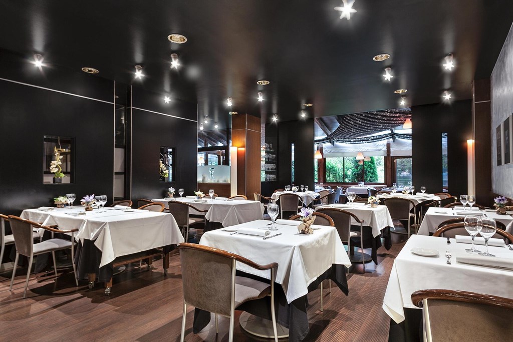 Acta Art hotel: Restaurant