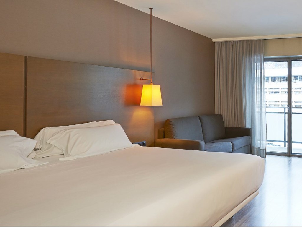 NH Andorra la Vella: Room DOUBLE SUPERIOR WITH VIEWS