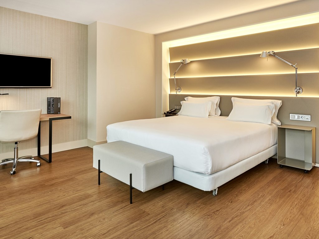 NH Andorra la Vella: Room TRIPLE STANDARD