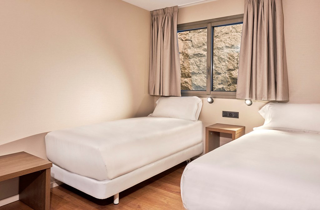 NH Andorra la Vella: Room FAMILY ROOM CAPACITY 4