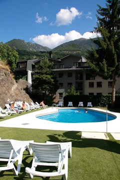 Unike Artic Hotels: Pool - photo 2