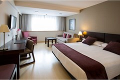 Centric Atiram Hotel: Room Double or Twin CAPACITY 3 - photo 49
