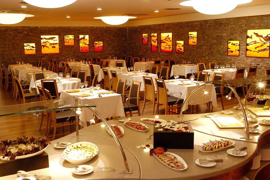 Novotel Andorra: Restaurant