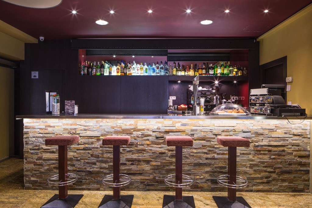 Magic Andorra: Bar