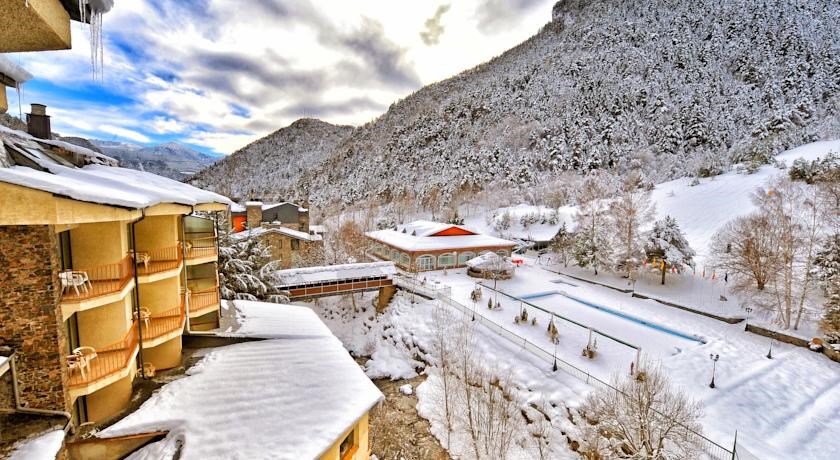 Sant Gothard: General view