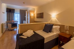 Patagonia Atiram Hotel: Room Double or Twin PREMIUM - photo 41