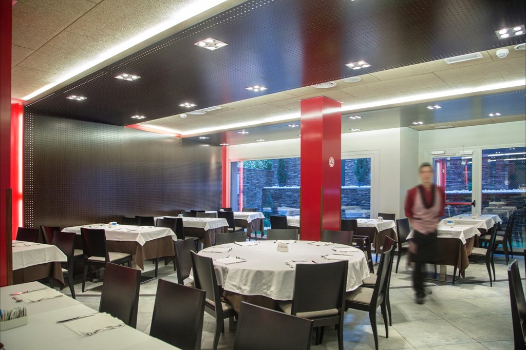 Mola Park Atiram Hotel: Restaurant