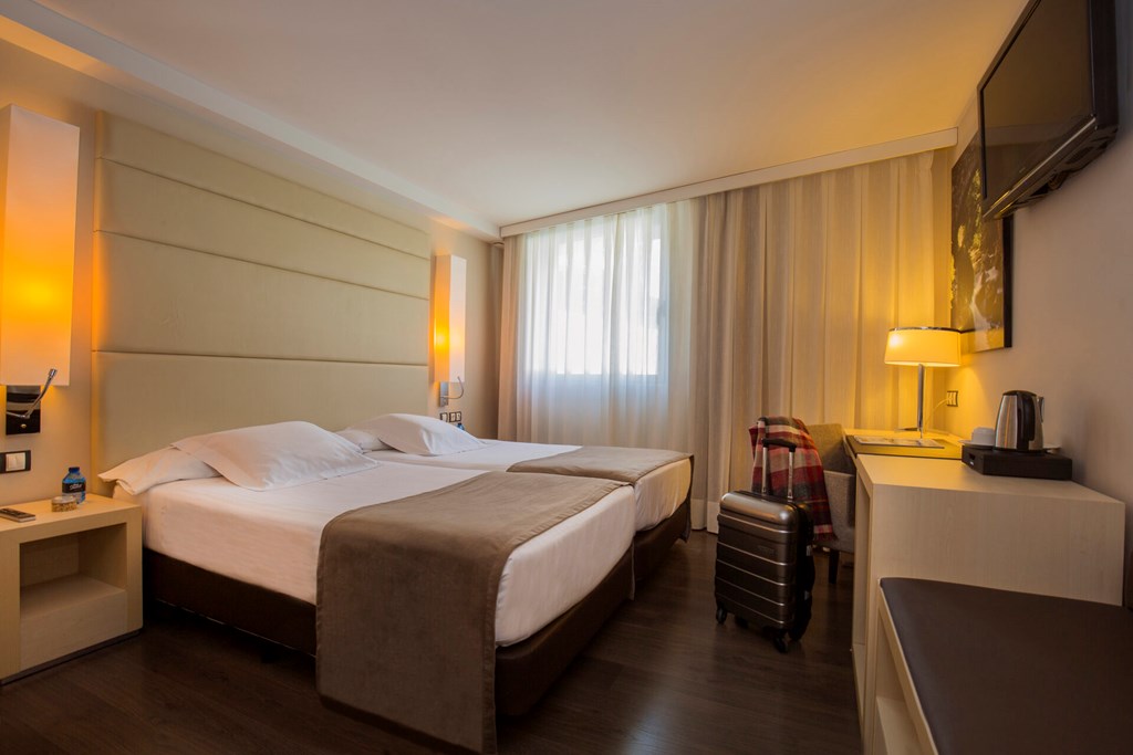 Mola Park Atiram Hotel: Room TWIN STANDARD