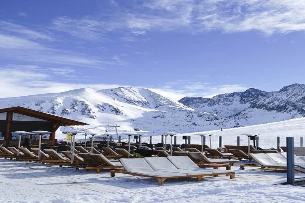 Residence Andorra Alba El Tarter: Sports and Entertainment