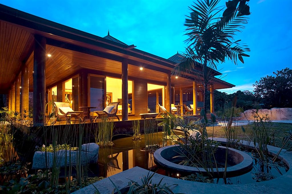 Fregate Island Private