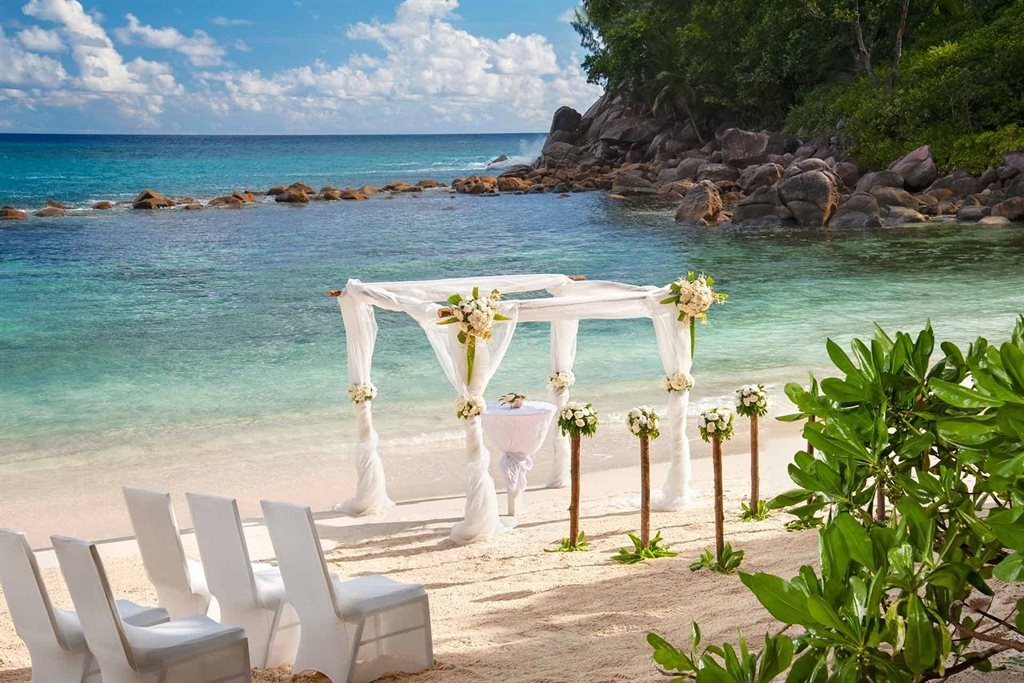 AVANI Barbarons Seychelles Resort