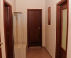 Yasen Aparthotel