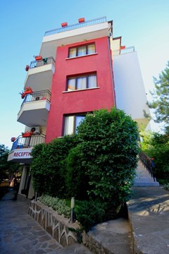Coral Guest House - photo 16