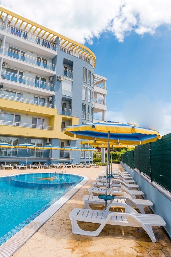 Kristal Beach Apartments Aparthotel