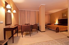 Royal Beach Aparthotel /PM/ - photo 13