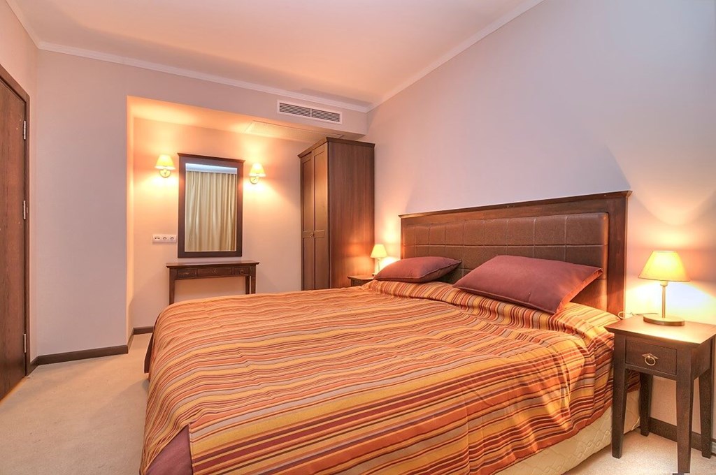 Royal Beach Aparthotel /PM/