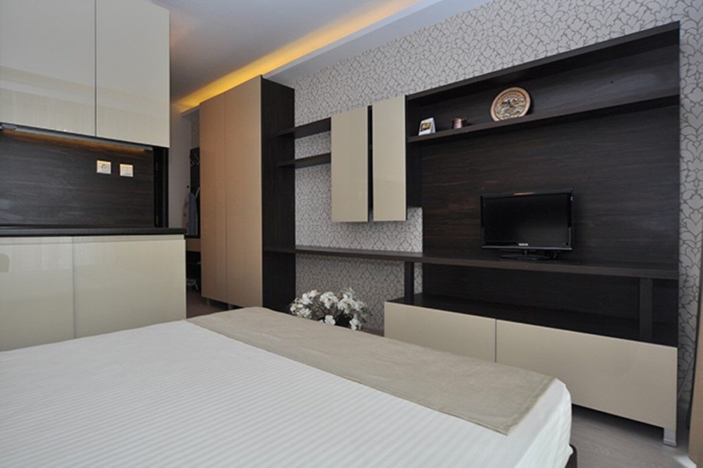 Harmony Suites 2 & 3 Aparthotel