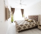 Harmony Suites 8&9 Aparthotel /Dream Island/