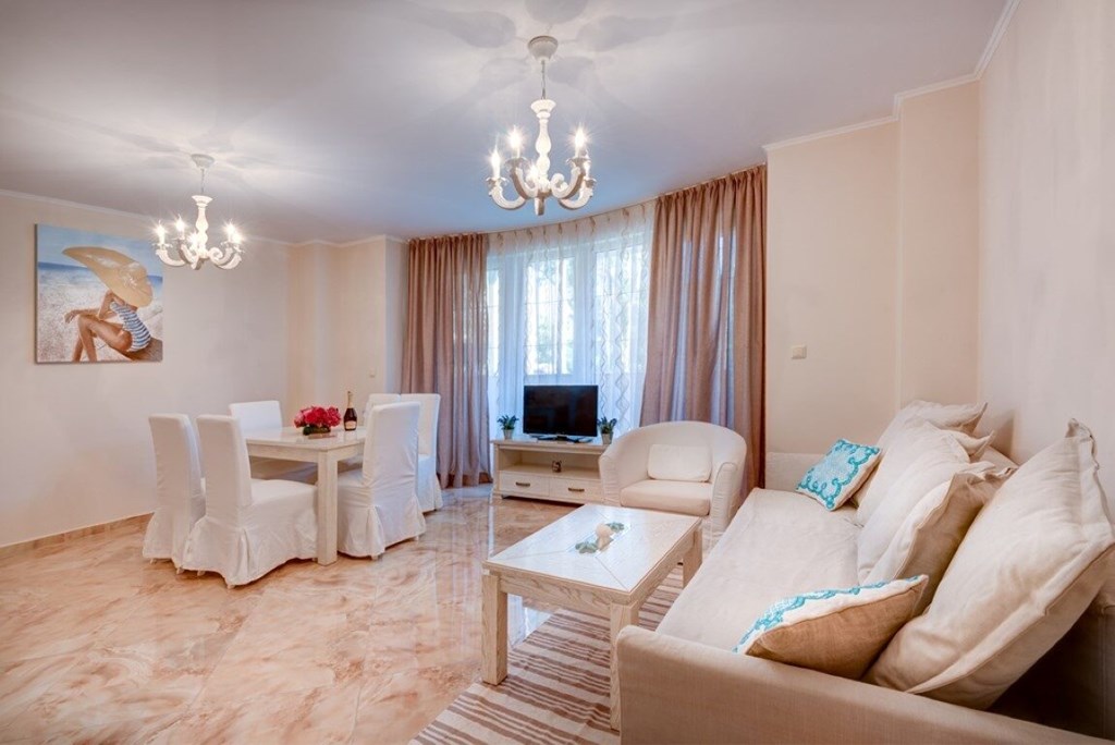 Anastasia - Venera Palace Aparthotel