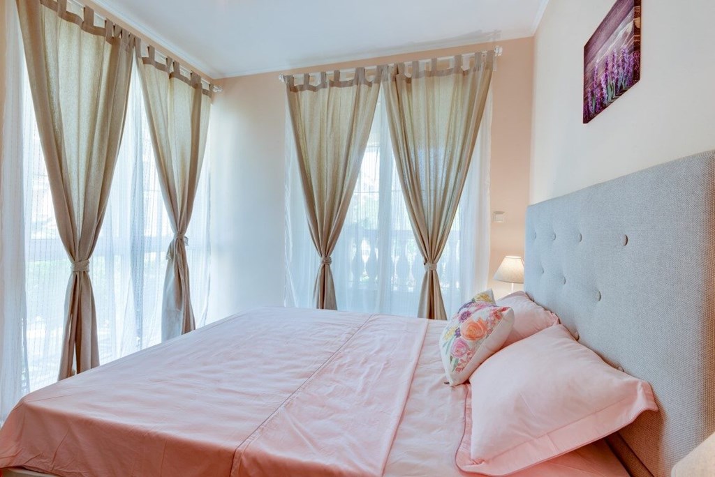 Anastasia - Venera Palace Aparthotel