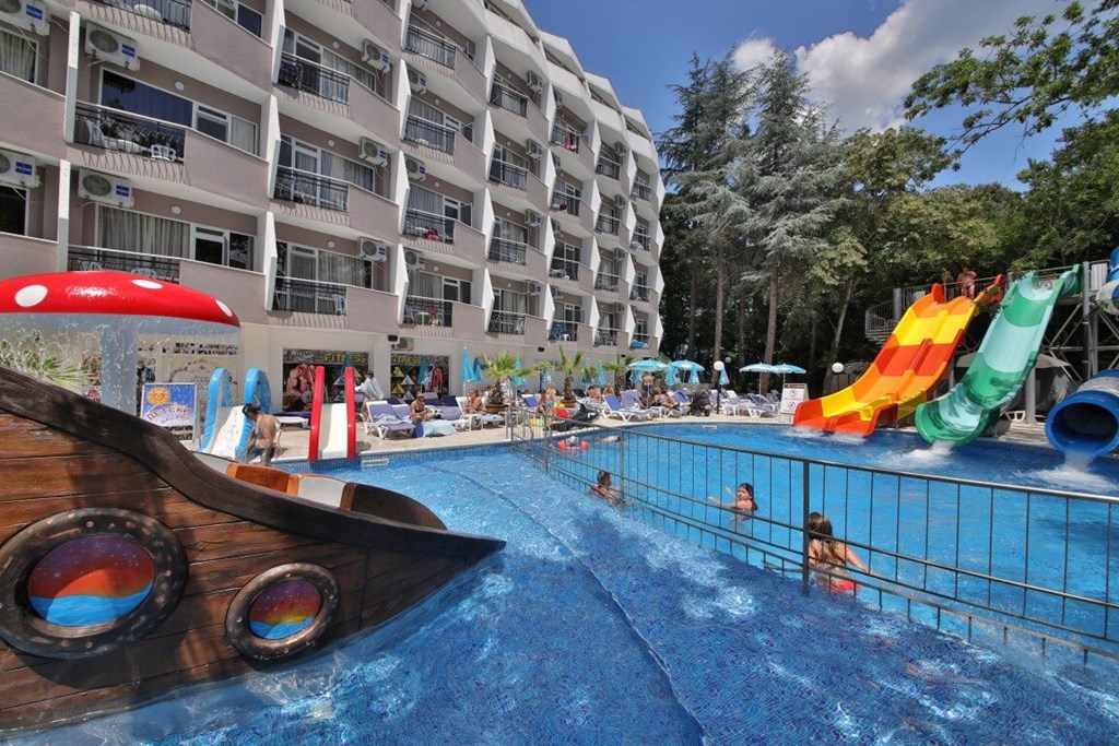 Prestige DELUXE Aquapark club