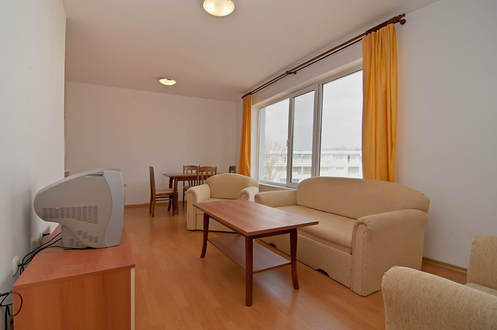 Yasen Aparthotel /PM/