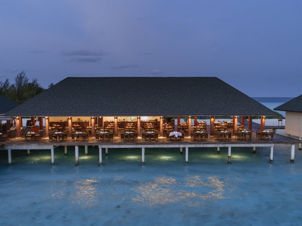 Summer Island Maldives Resort