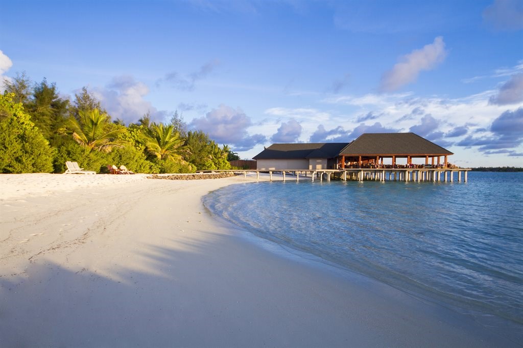 Summer Island Maldives Resort