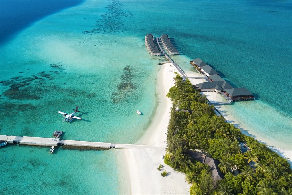 Summer Island Maldives Resort