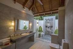 Reethi Faru Resort: Room - photo 4