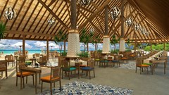 Reethi Faru Resort: Restaurant - photo 6