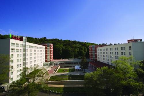 Plaza  Sanatorium