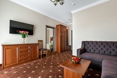 Yuzhnye nochi Hotel: Люкс 2-местный 2-комнатный Люкс 2-местный 2-комнатный - photo 52