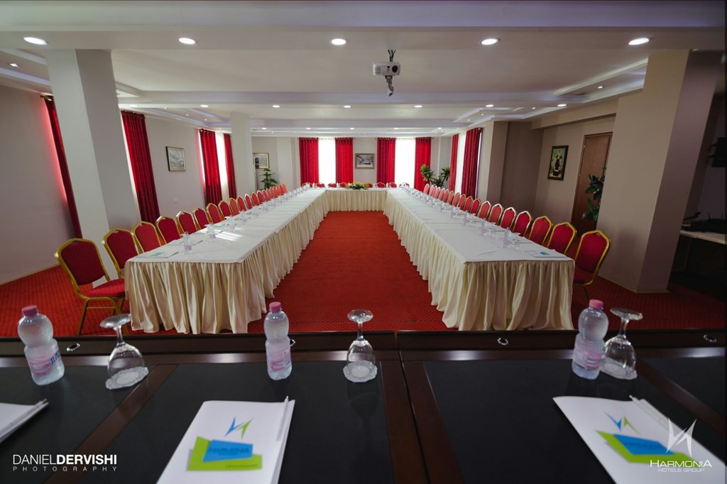 Albanian Star Hotel: Conferences