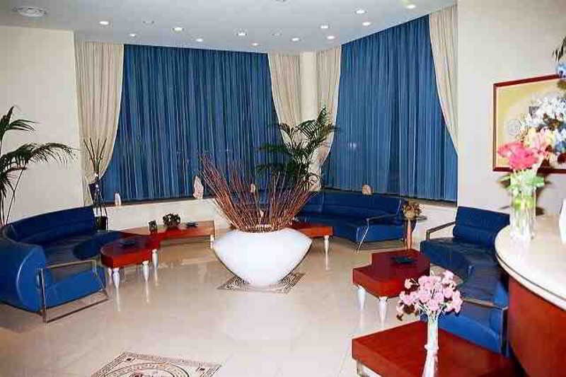 Butrinti: Lobby