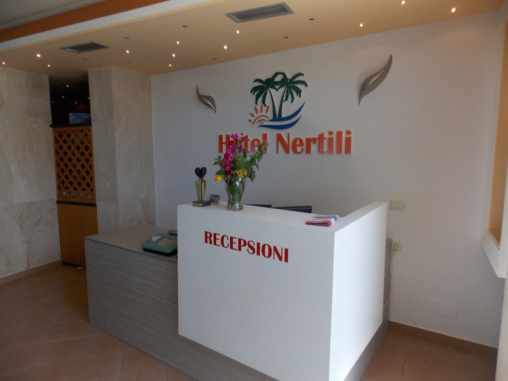 Nertili Hotel: Lobby