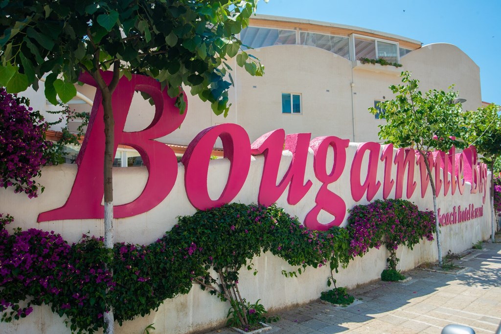 Bougainville Bay Hotel: General view