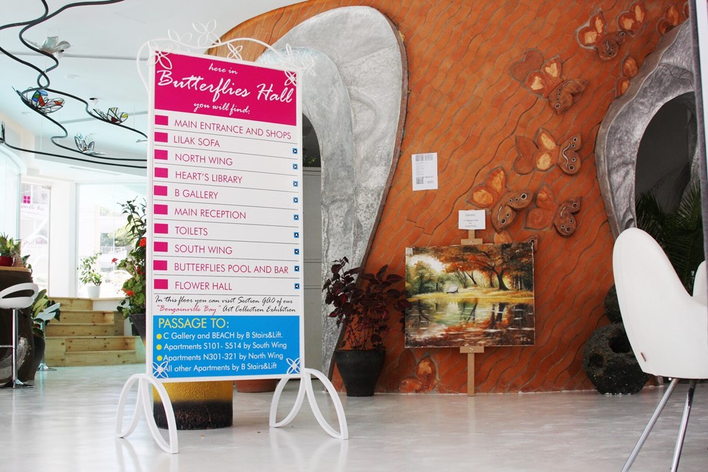 Bougainville Bay Hotel: Lobby