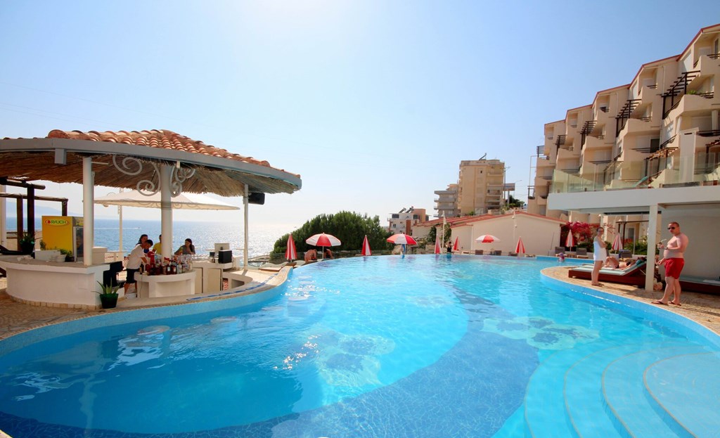 Bougainville Bay Hotel: Pool