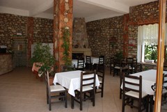 Hotel Rixhi: Restaurant - photo 10