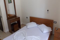 Hotel Rixhi: Room - photo 13