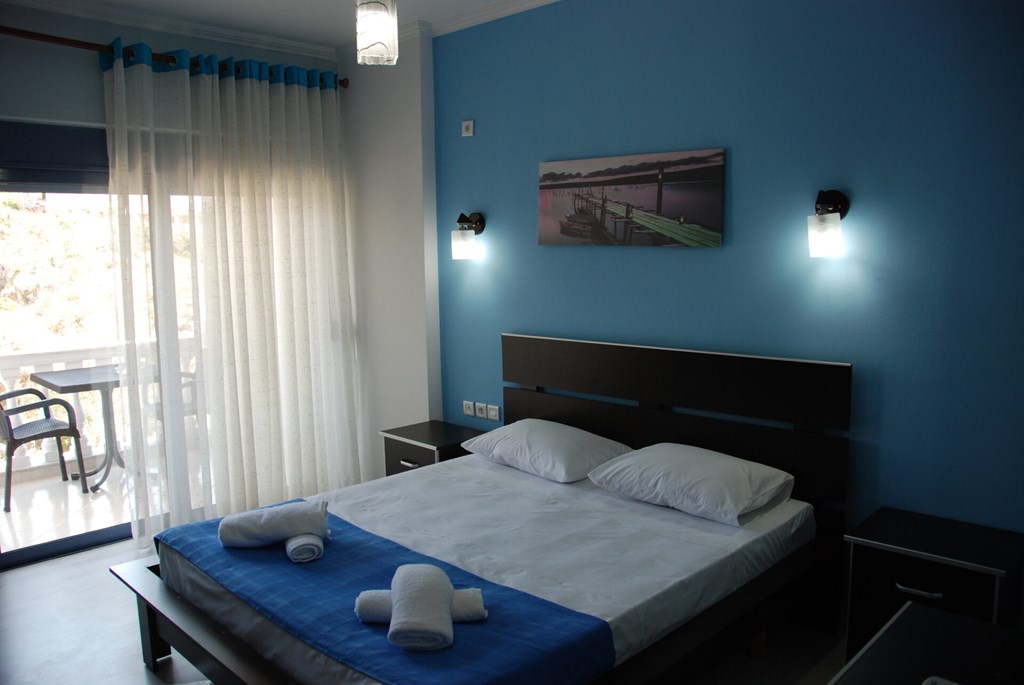 Hotel Keos: Room