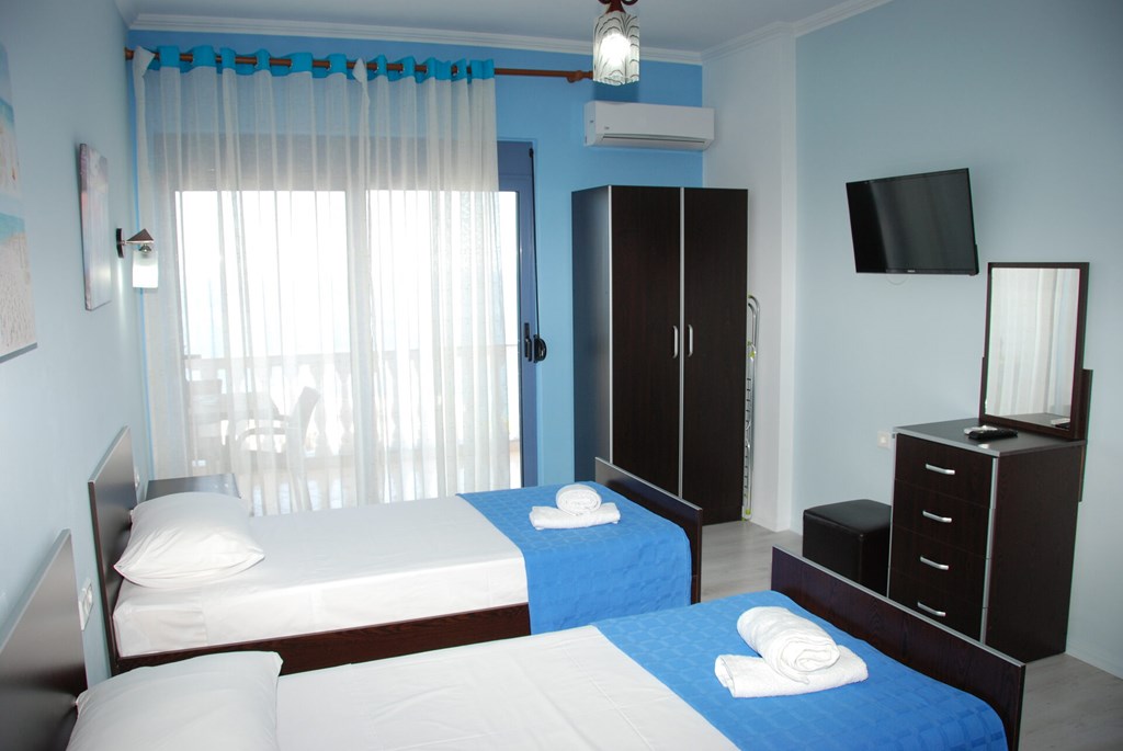 Hotel Keos: Room