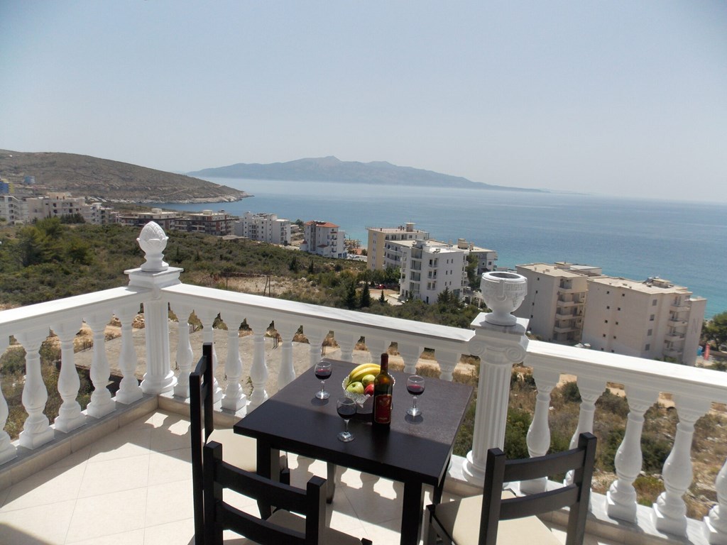 Hotel Keos: Terrace