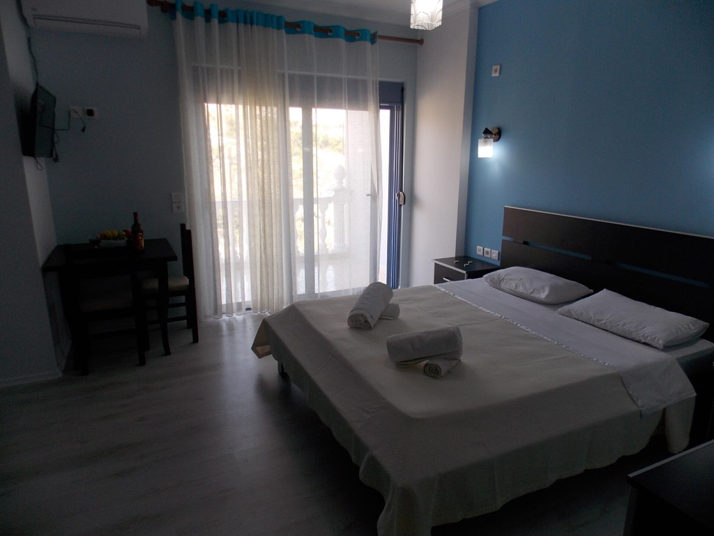 Hotel Keos: Room