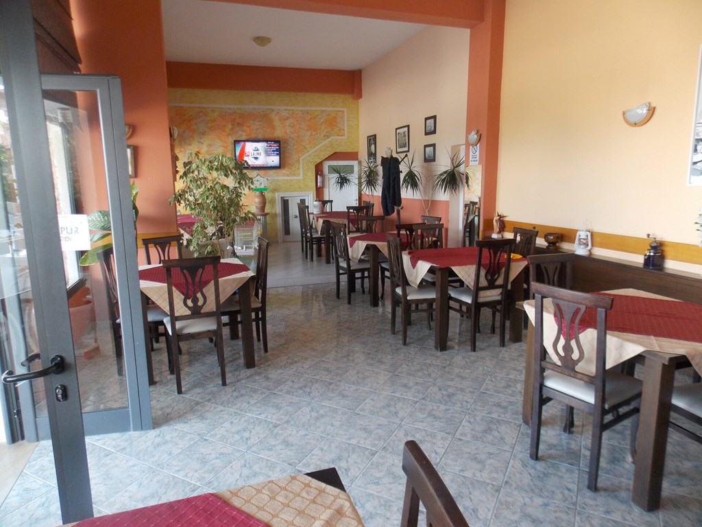 Ilria: Restaurant