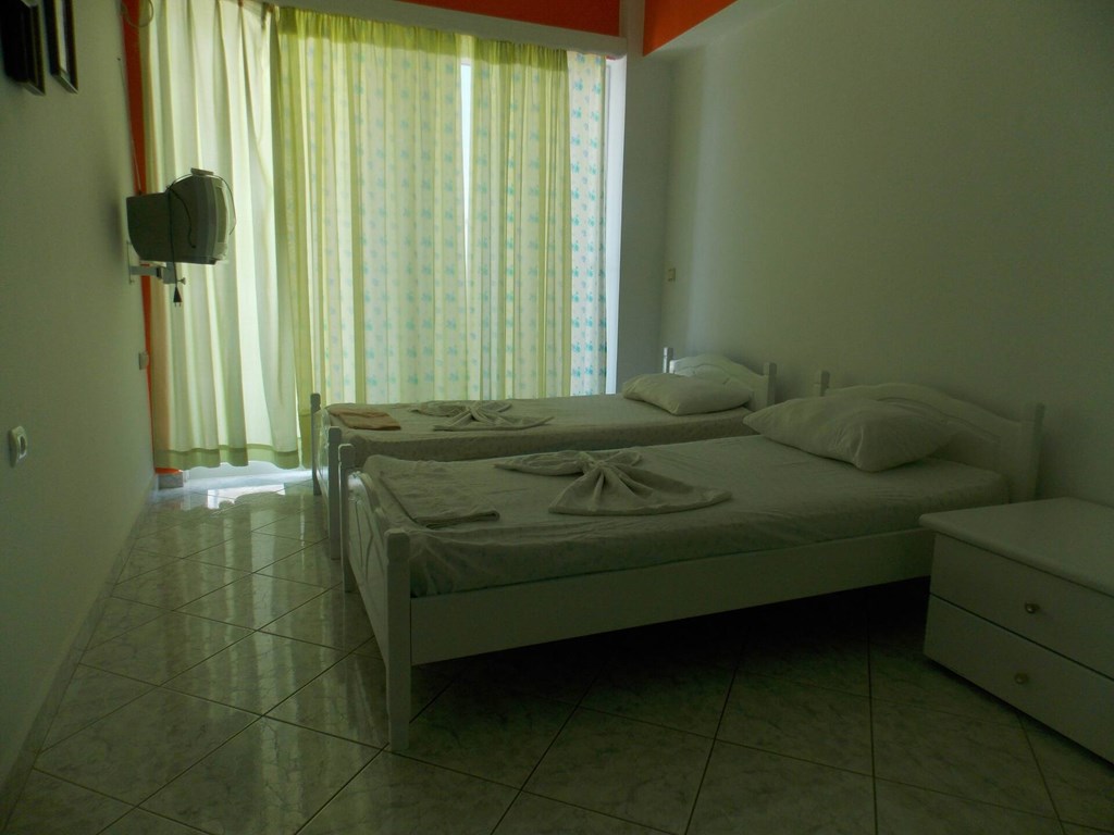 Damian Saranda Hotel: Room