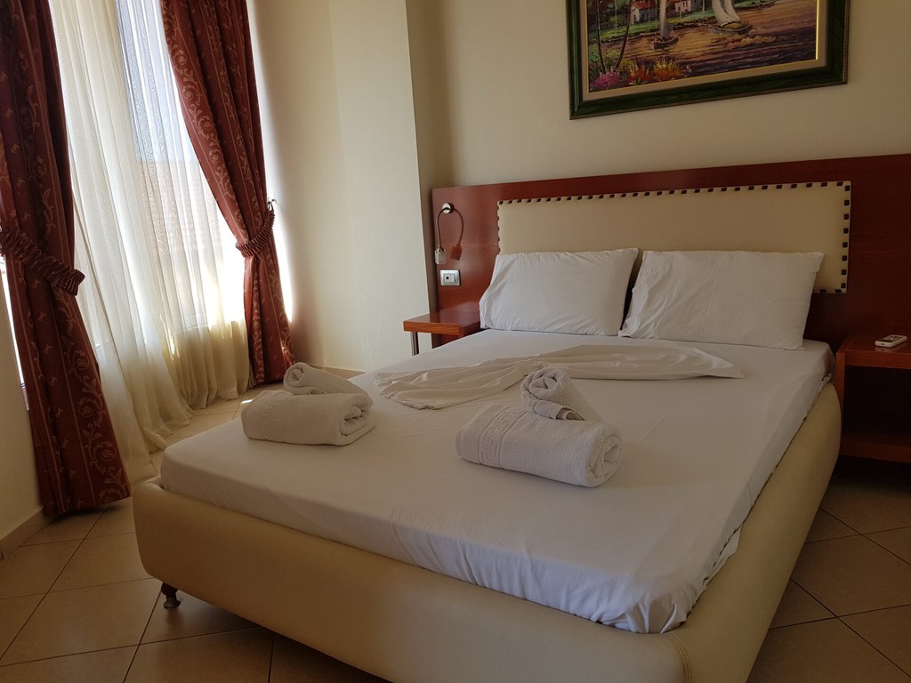 Hotel Veli: Room DOUBLE STANDARD