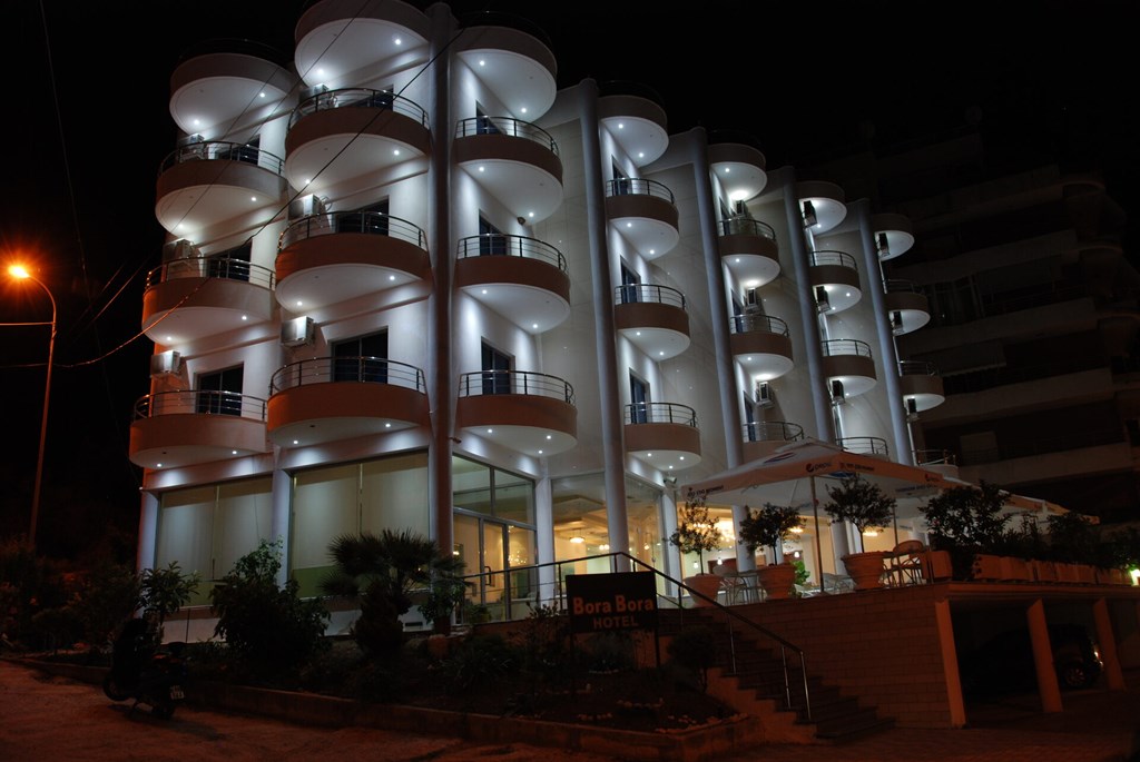 Hotel Bora Bora: General view