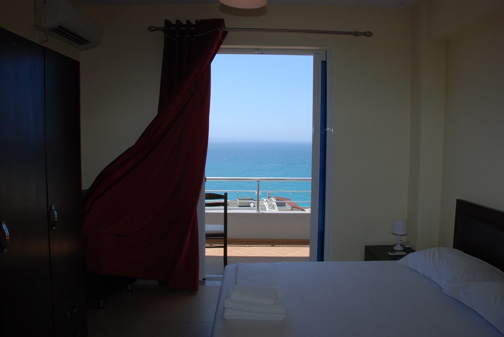 Hotel Summer Dream: Room QUADRUPLE SEA VIEW WITH BALCONY